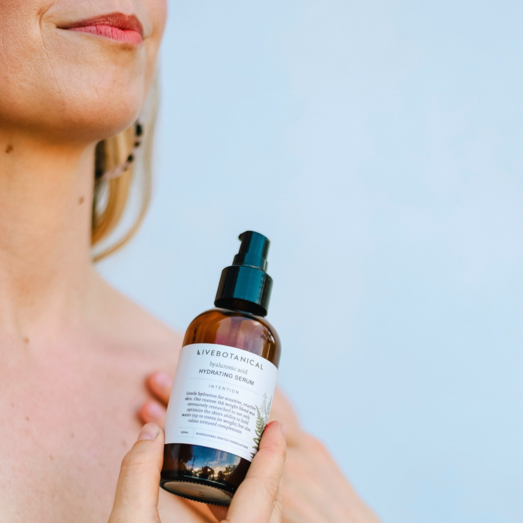 LIVE BOTANICAL: Hyaluronic Acid Hydrating Serum