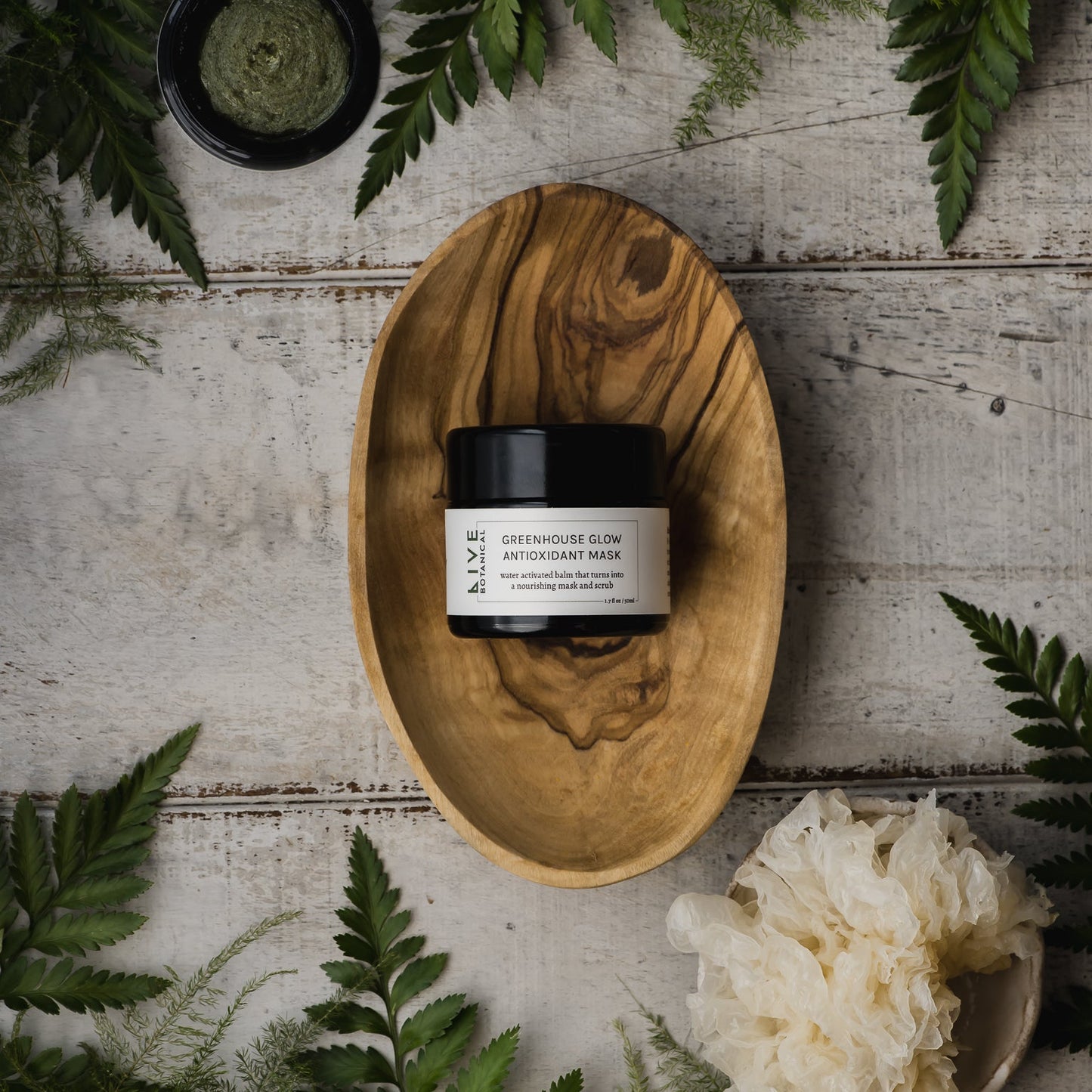 LIVE BOTANICAL: Greenhouse Glow Antioxidant Mask