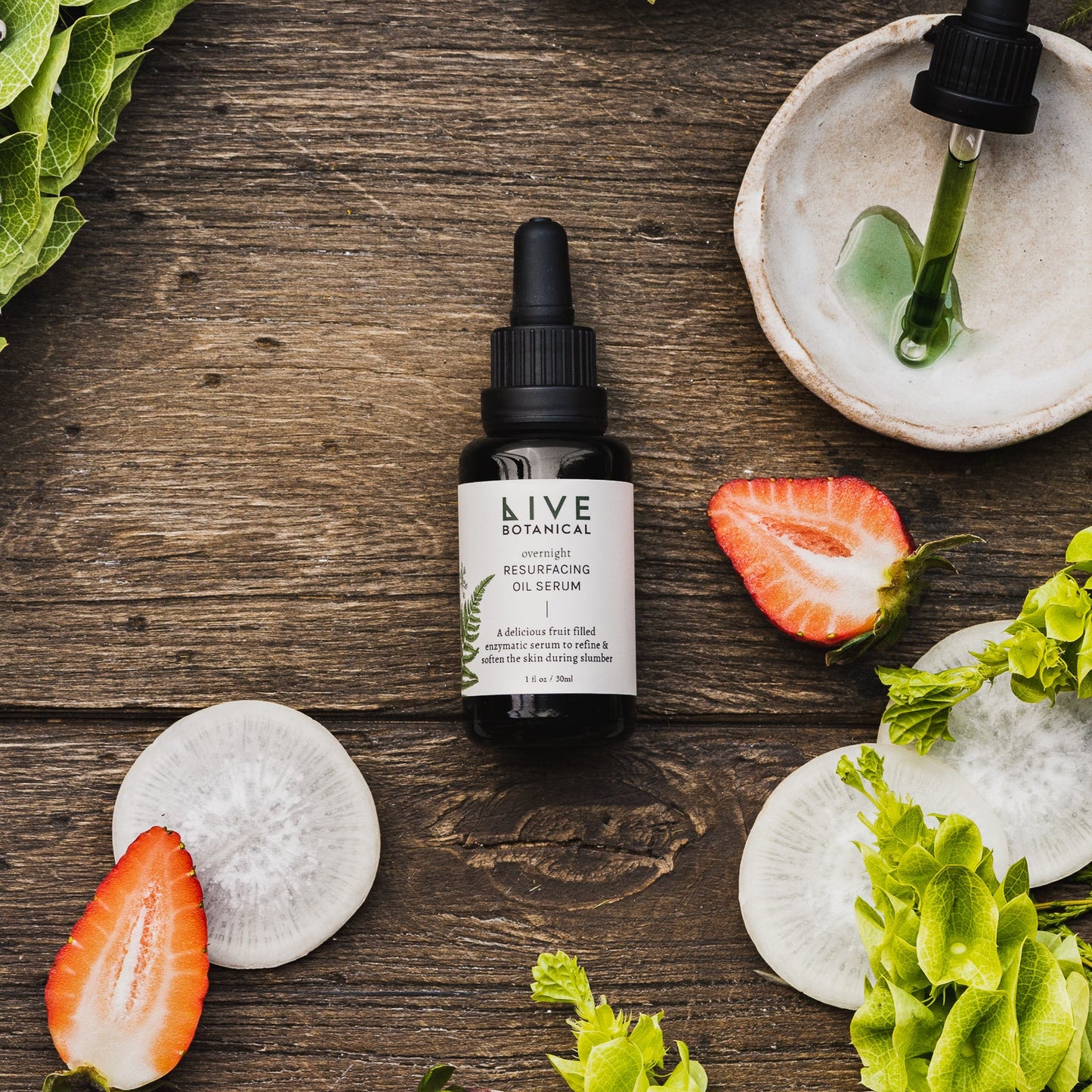 LIVE BOTANICAL: Overnight Resurfacing Oil