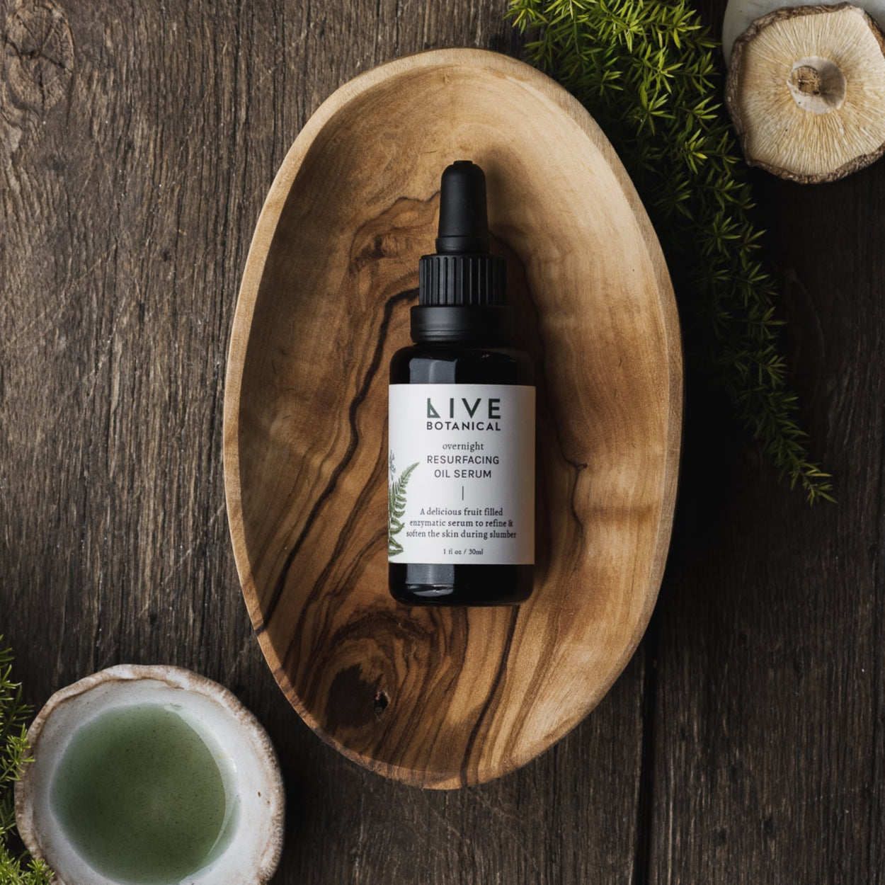 LIVE BOTANICAL: Overnight Resurfacing Oil