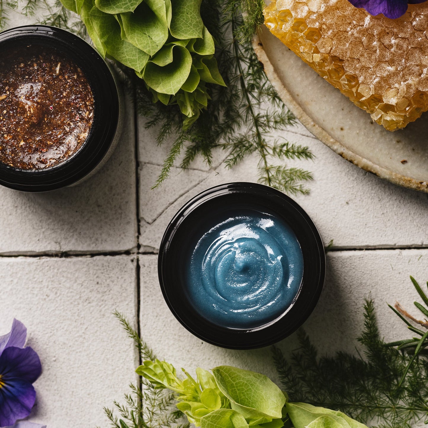 LIVE BOTANICAL: Tidal Moon Moisture Mask