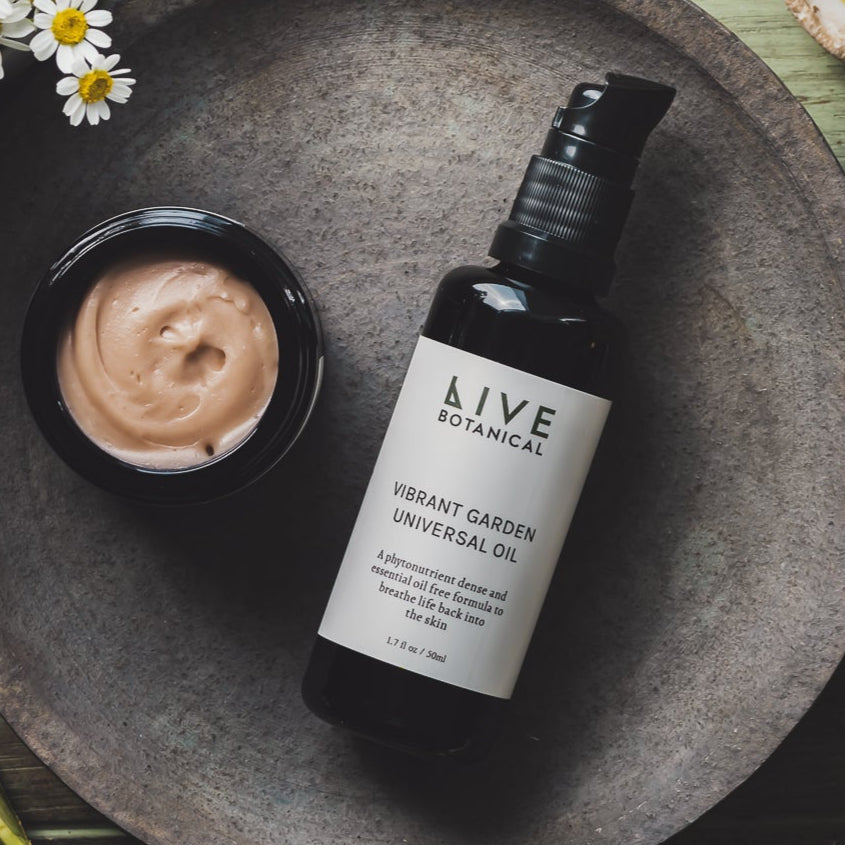LIVE BOTANICAL: Vibrant Garden Universal Oil